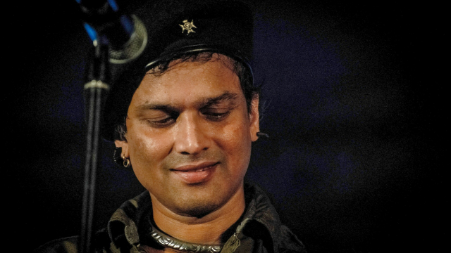 Zubeen Garg offers his house in Guwahati for COVID Care Centre