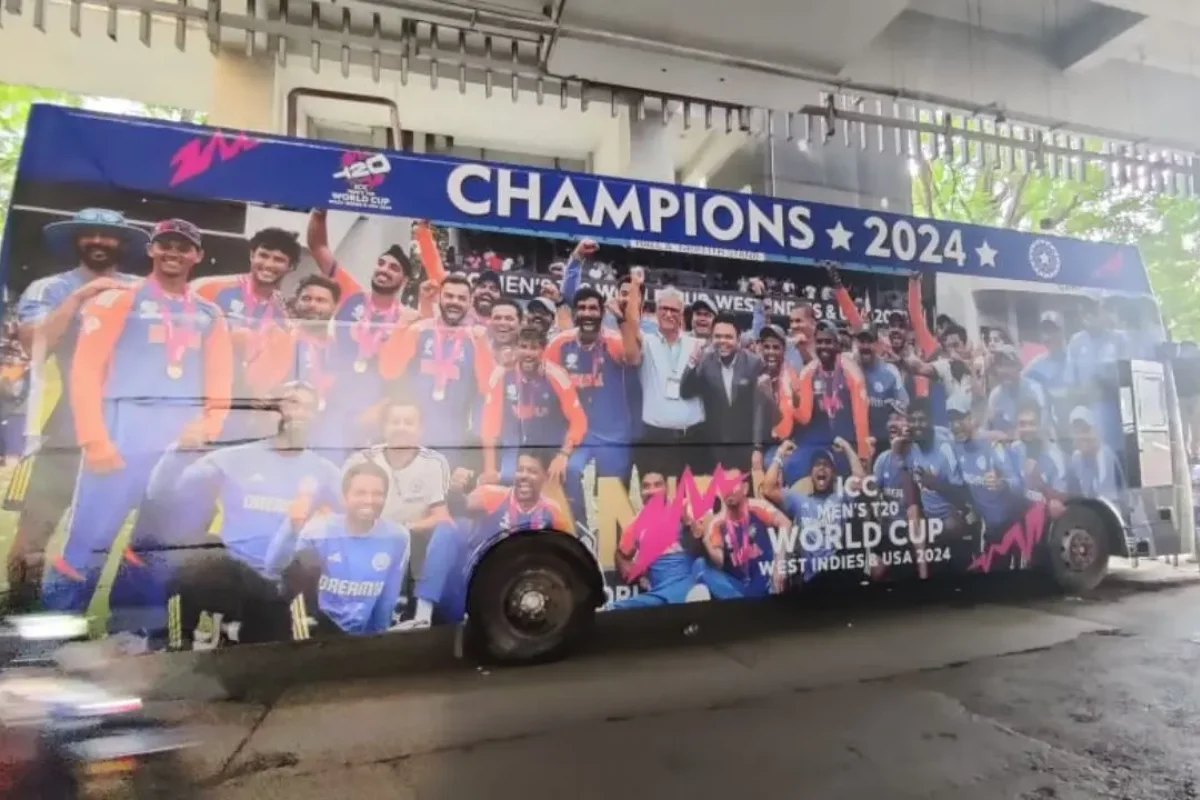 Team India's Special Volvo Bus Spotted In Mumbai As Fans Prepare For ...